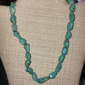 Gorgeous Costume Turquoise Jewelry Stone Necklace
